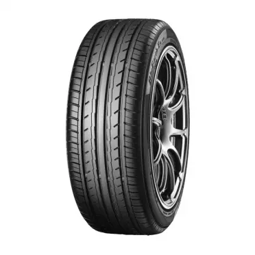 YOKOHAMA ES32A 235/45/R17 97V